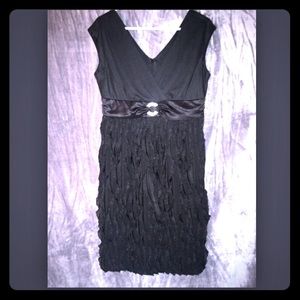 R & M Richards Little black dress Size 10 🌺